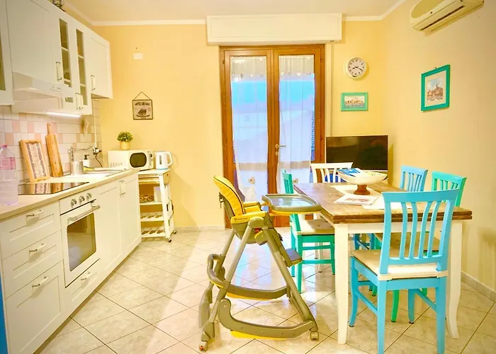 Casa Di Famiglia Альгеро